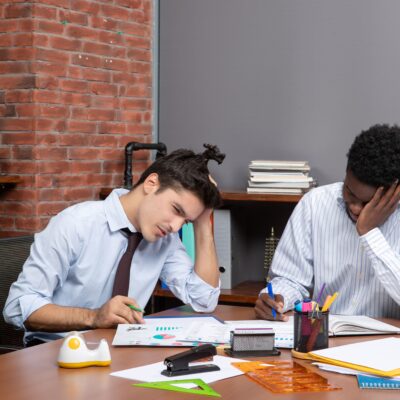 Job dissatisfaction نارضایتی از شغل